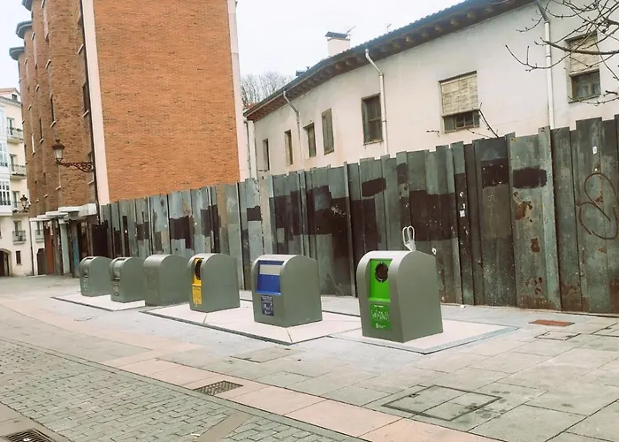 La Catedral Vut - Apt Para 4 Con Wifi En El Centro De Burgos